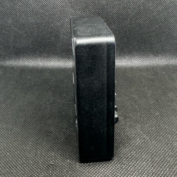 (1)Crystal Nintendo Gameboy - Picture 2 of 9